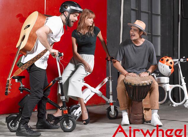 Afortunadamente, la aparición de Airwheel mini scooter eléctrico hace posible para los ciudadanos urbanos viajar y detenerse libremente en la ciudad.